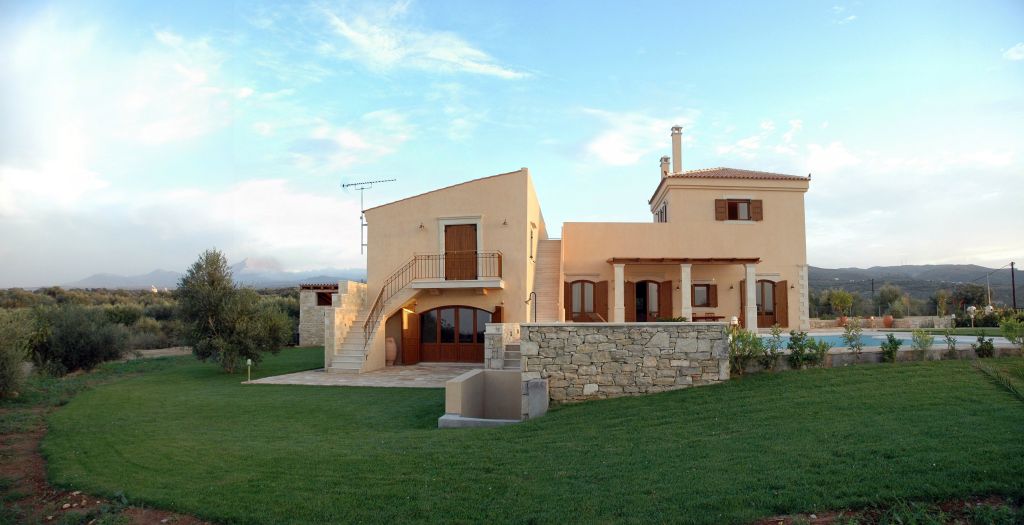 0069 - Vue extérieure du Nord avec psiloritis.jpg